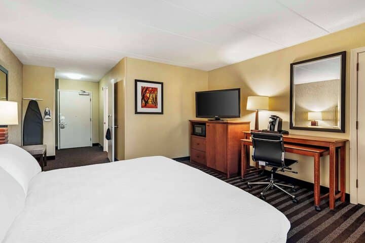 Room 9 of 56